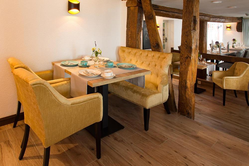 Hotel Zum Loewen Herborn Herborn  Exterior photo